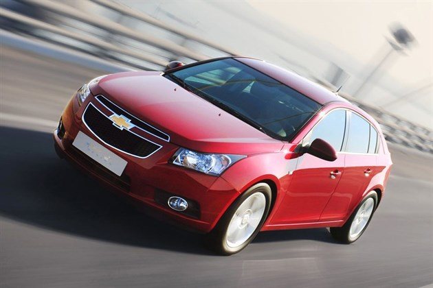 Chevrolet Cruze Hatchback (1)